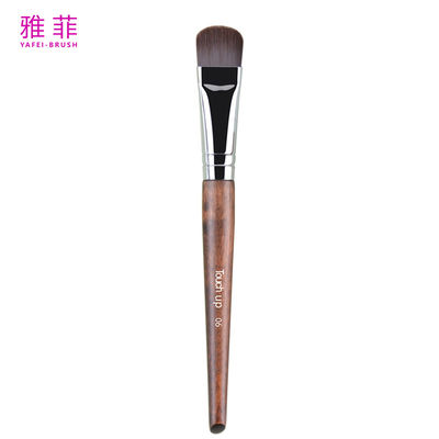 acheter TOUCH UP 06 Marque privée Fondation de dissimulation liquide finement mince et plat Brossage de cheveux synthétiques cuivre OEM ODM Fabricant fabrication en ligne