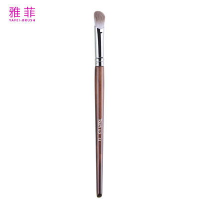 acheter Touche au dessus 13 Contour de l'ombre du nez, pinceau en bois, mélange de l'ombre des yeux, design végétalien de luxe fabrication en ligne