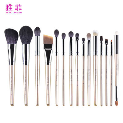 acheter Ensemble de pinceaux de maquillage 291A01915 avec logo personnalisé et manche en bois fabrication en ligne
