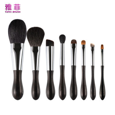 082428 Brosse de maquillage haut de gamme professionnelle sur mesure avec poignée en bois de santal