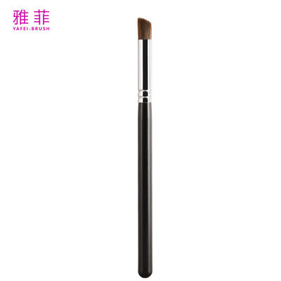 A37 Profil de nez oblique Brosses de maquillage synthétiques