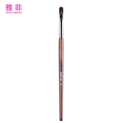 Touche 22 Mini-brosses à lèvres multifonctionnelles Ombre et brosses à cheveux synthétiques avec logo