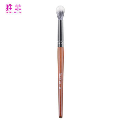 Touche jusqu'à 29 Blusher poudre de mélange brossage de l'ombre d'œil Logo personnalisé Cheveux d'animal Ferrule de cuivre poignée en bois de qualité supérieure